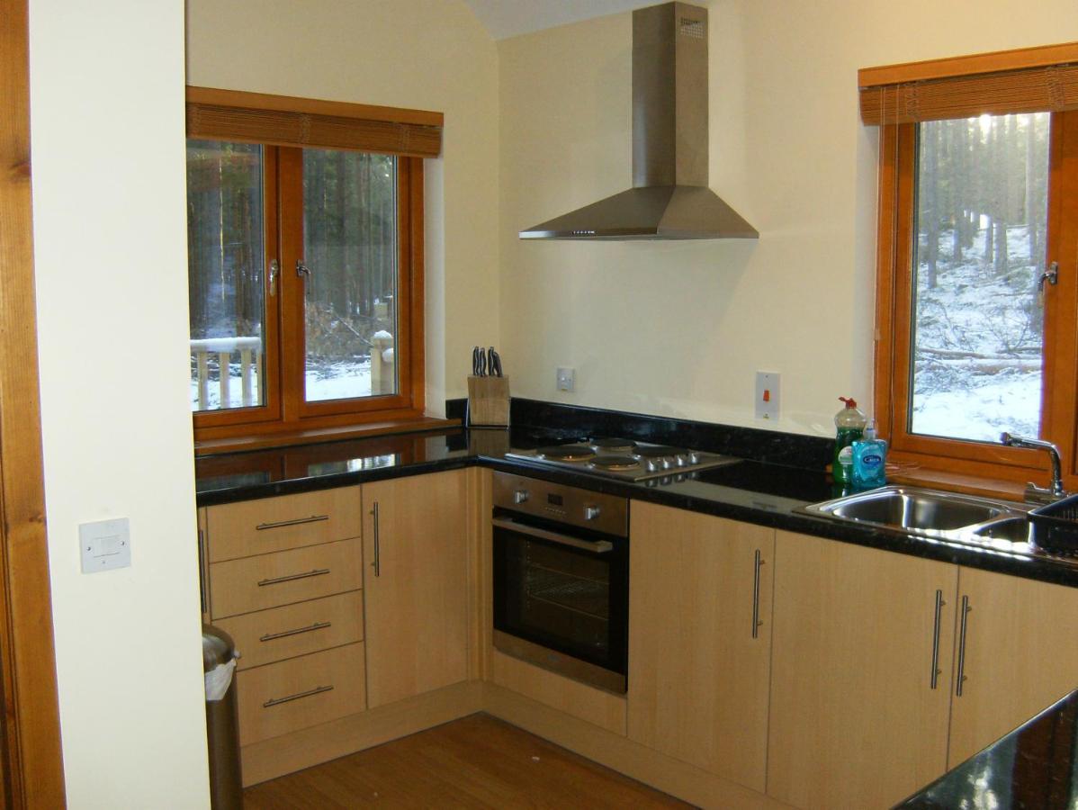 Cairngorm Lodges Aboyne Bagian luar foto
