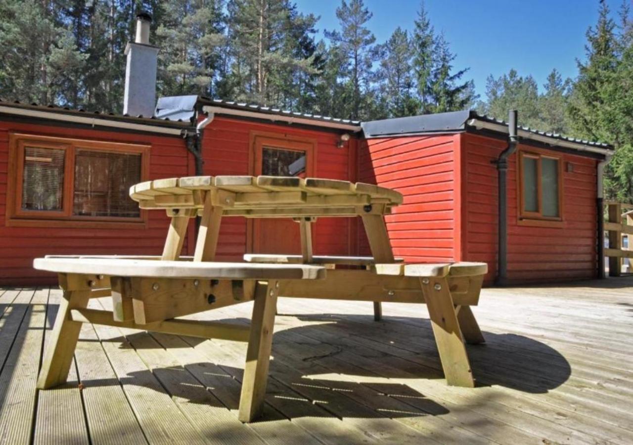 Cairngorm Lodges Aboyne Bagian luar foto